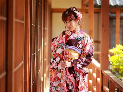 Картинки японок в кимоно фото фото