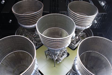 Wspinpics Saturn 5 Rocketdyne F 1 Rocket Engines Photo Take