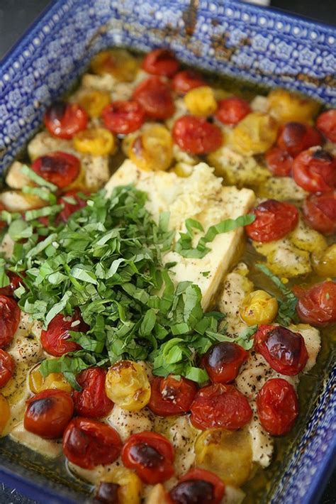 Baked Feta And Tomato Pasta With Chicken