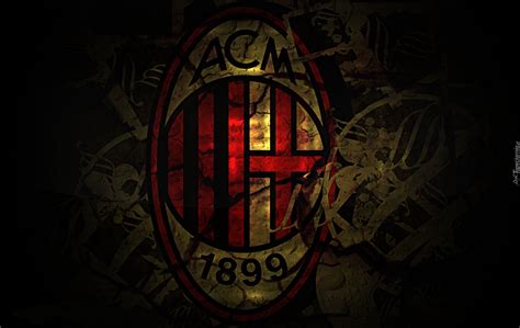 The current status of the logo is obsolete, which means the logo is not in use by the company anymore. AC Milan, piłka nożna, sport