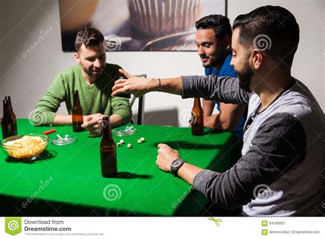 3 Man Drinking Game Dice Ihsanpedia