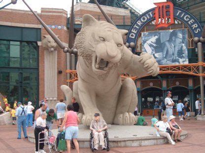 Comerica Park Tiger Detroit Tigers Lion Sculpture Statue Park Parks