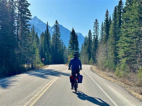 Cycling Bow Valley Parkway Banff National Park