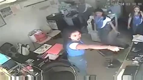 Caught On Cctv Camera Office Fight Job Fight Man Beats Woman Actual Footage Must Watch