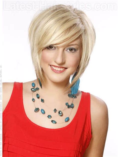 Shoulder length hairstyle with soft, graduated hair can be a great. 25 Chin Length Bob Hairstyles That Will Stun You in 2021 ...