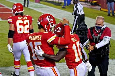 Find the latest kansas city chiefs news, rumors, trades, free agency updates and more from the insider fans and analysts at arrowhead addict Kansas City Chiefs dominate NFL TNF Kickoff: Highlights vs ...