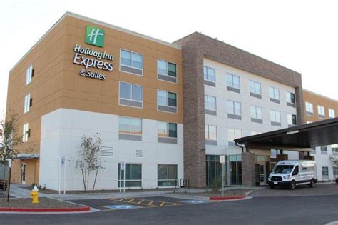 Holiday Inn Express And Suites Phoenix Airport North Hotel Phoenix