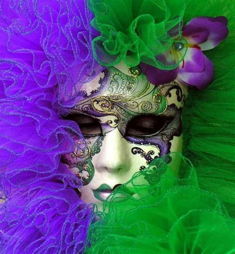 Pin By Viji Chidam On Mask Carnival Masks Venetian Carnival Masks