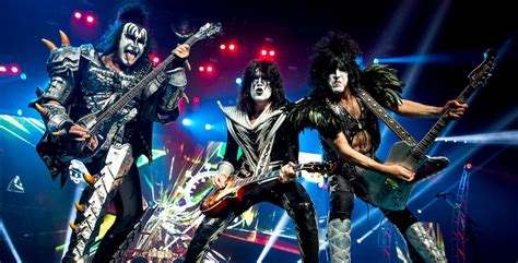 How Kiss Became A Rock And Roll Phenomenon ‹ Literary Hub