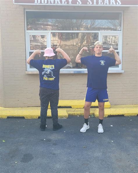 Donkey's Place on Twitter: "A few more Lions came by to snag this sweet