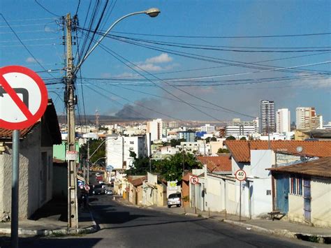 Conquista Onda de incêndios atinge vegetação da cidade Serra do