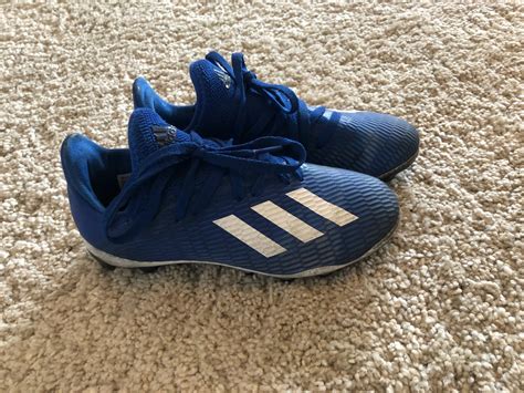 Hitta bästa pris på 789 produkter från adidas, nike, puma och fler. Fotbollsskor Adidas barn storlek 31 (409492731) ᐈ Köp på ...