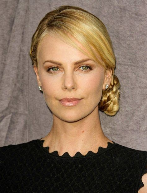Charlize Theron In 2020 Hair Styles Summer Hairstyles Celebrity