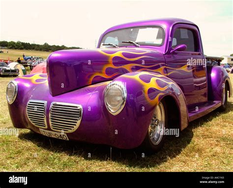 Purple Hot Rod Classic Car Stock Photo 6286612 Alamy