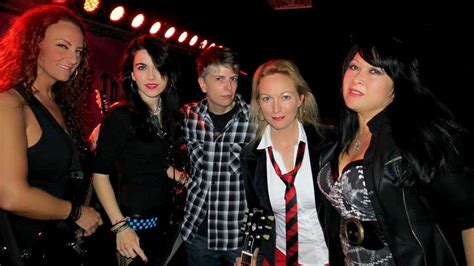 Shoot to thrill is a song by australian hard rock band ac/dc. - AC/DC Tribute Band Shoot To Thrill