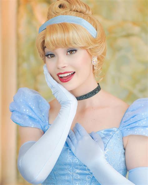 Pin By 2trh2 On Cinderella Face Characters In 2022 Cinderella Face