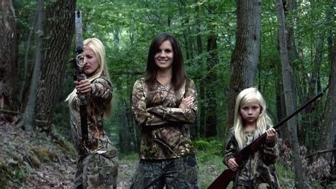 Triple Mag Incredible New Mother Daughter Hunting Reality Tv Show Youtube