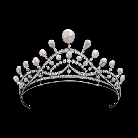 10 Chaumet Tiaras Once Worn By Royalty Vogue