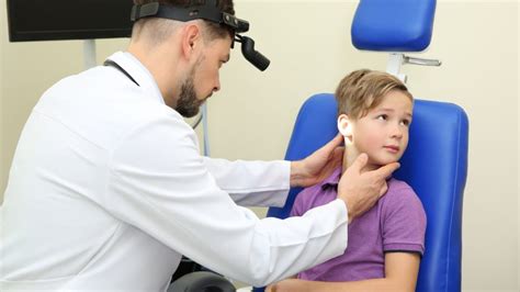 Zapalenie Ucha U Dziecka Przyczyny Objawy Leczenie