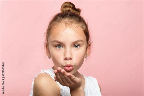 Stockfoto Cute Little Girl Blowing A Kiss Pretty Young Child Sending