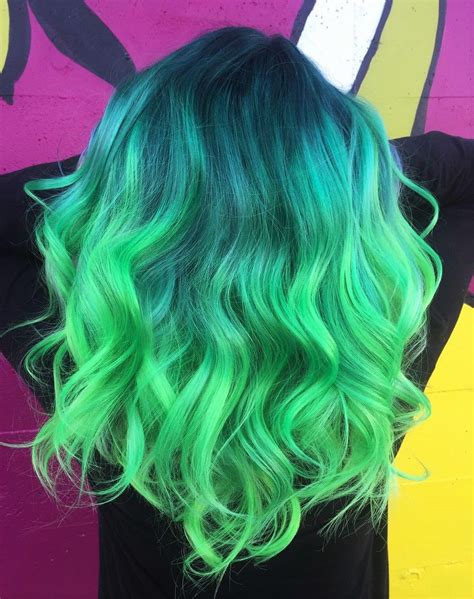 32 Cute Dyed Haircuts To Try Right Now Ninja Cosmico Hairstyle