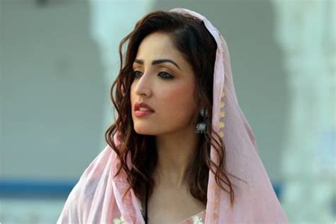 Happy Birthday Yami Gautam Some Happy Pictures To Make Your Day Brighter Flipboard
