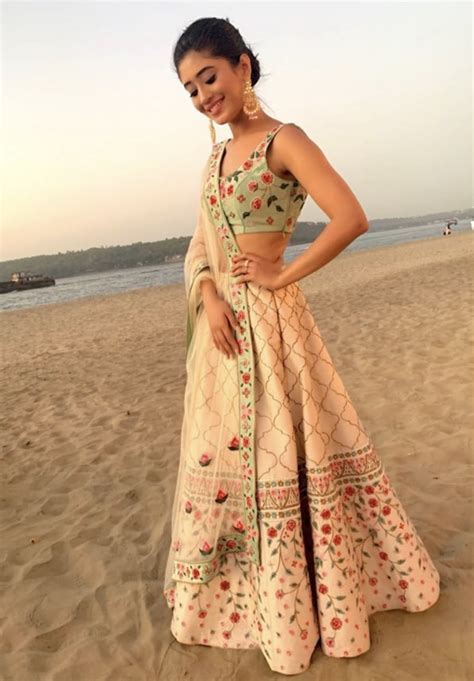 Shivangi Joshi Looks Stunning In Ethnic Wear And Her Love