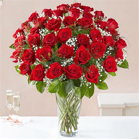 Bunch Of 50 Scarlet Red Roses Flowers