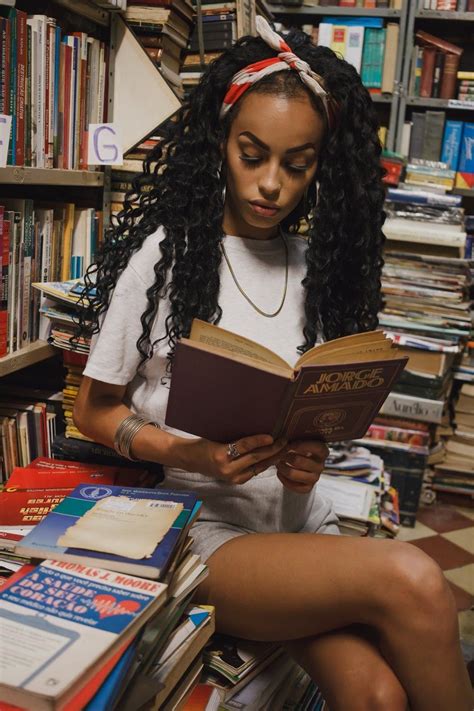 black girls literature online college woman reading online education