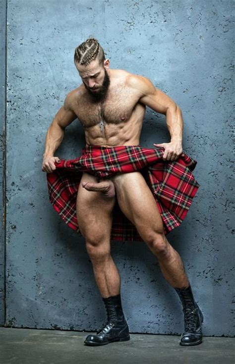 Photo Hot Men In Kilts Page Lpsg