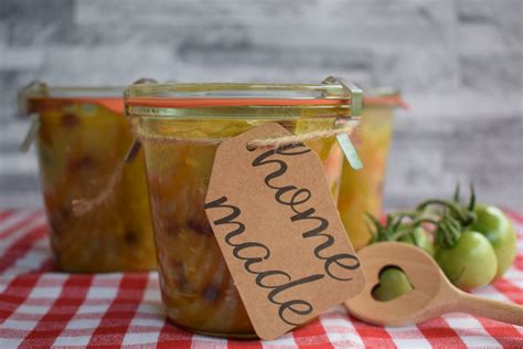 Grüne Tomaten Chutney mit Ingwer Soni