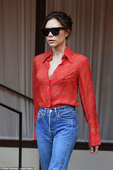 Victoria Beckham Flashes Nipples In Chic Shirt In Nyc Daily Mail Online