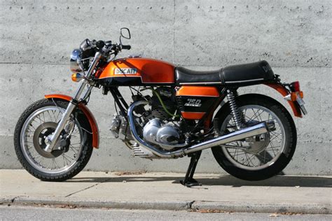 Restored In Australia 1973 Ducati 750gt Bike Urious