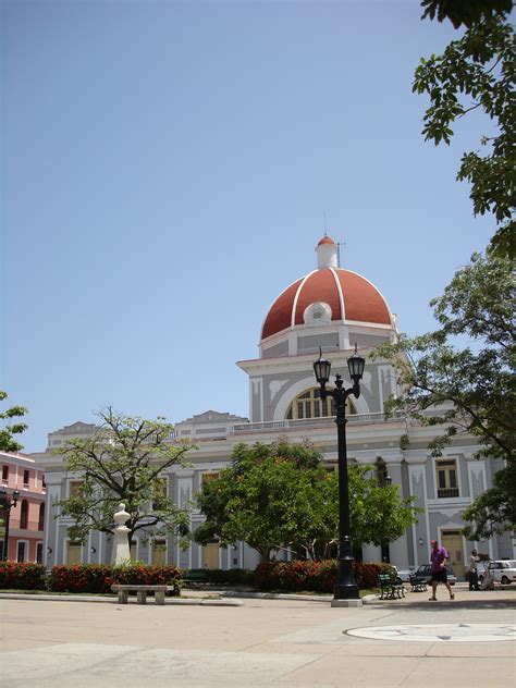 Palacio Del Ayuntamiento In Cienfuegos Cuba Reizen And Reistips