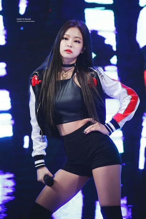 Blackpink Jennie Drops Jaws With Her Perfect Figure Daily K Pop News