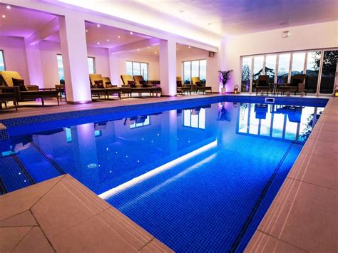 Relax and unwind in some of the finest spa days and wellness experiences in outer banks. Malvern View Spa at Bank House Hotel | Luxury ...