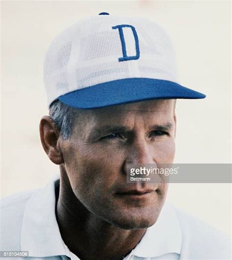 1970 Tom Landry Photos And Premium High Res Pictures Getty Images