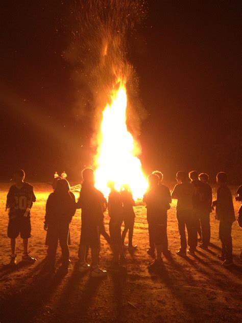 Ehs Homecoming Bonfire Epping School District