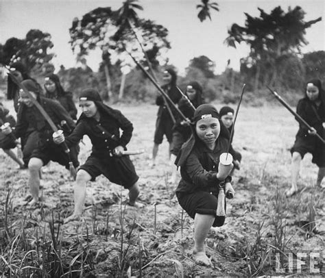4 Historical Moments Caught On Camera Südvietnam Vietnam Kriegerin