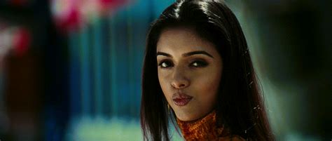 Bollywood Actress Hot Reaction S Top Funny Videos