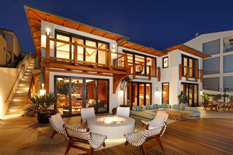 California Coastal Mid Century Modern Home Build In Laguna Beach Style Patio Orange