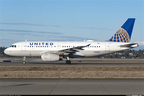Airbus A319 132 United Airlines Aviation Photo 5448845