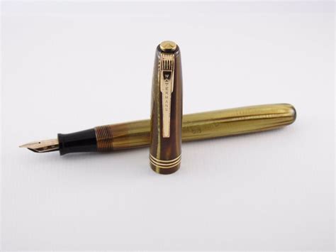 Vintage Waterman 515 Fountain Pen Honey Lever Filler 14k Nib England