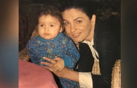 Wow Check Out These Pictures Of Alia Bhatt And Pooja Bhatt As They Set Major Sister Goals