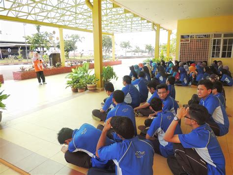 Kolej matrikulasi perlis megah di puncak jaya keimanan menjana perubahan. PUSAT ISLAM KOLEJ MATRIKULASI PERLIS