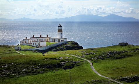 The best time to visit is when there is no wind, no rain, no low cloud on the horizon and a perfect you can see why i have had nothing but failed attempts so far; Neist Point lighthouse, Isle of Skye, Scotland [OC ...