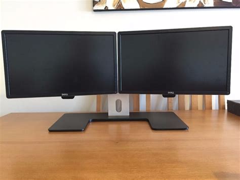 Dell Dual Monitors Including Official Dell Dual Monitor Stand In
