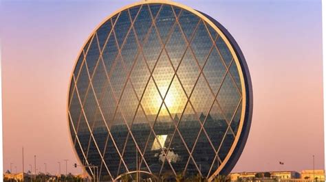Aldar Headquarters Building First Circular Building In The Middle
