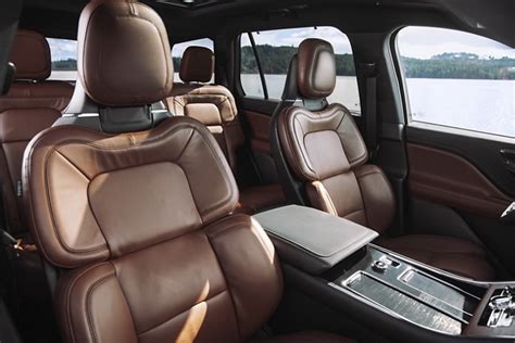 2022 Lincoln® Aviator Photo And Video Gallery