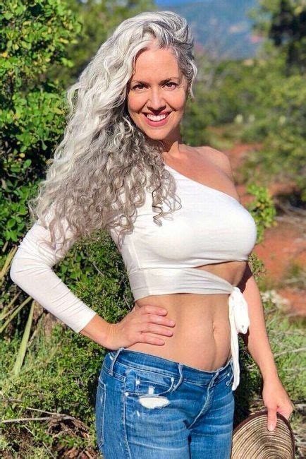 woman feels sexier than ever after deciding to embrace her silver hair health pro in 2020